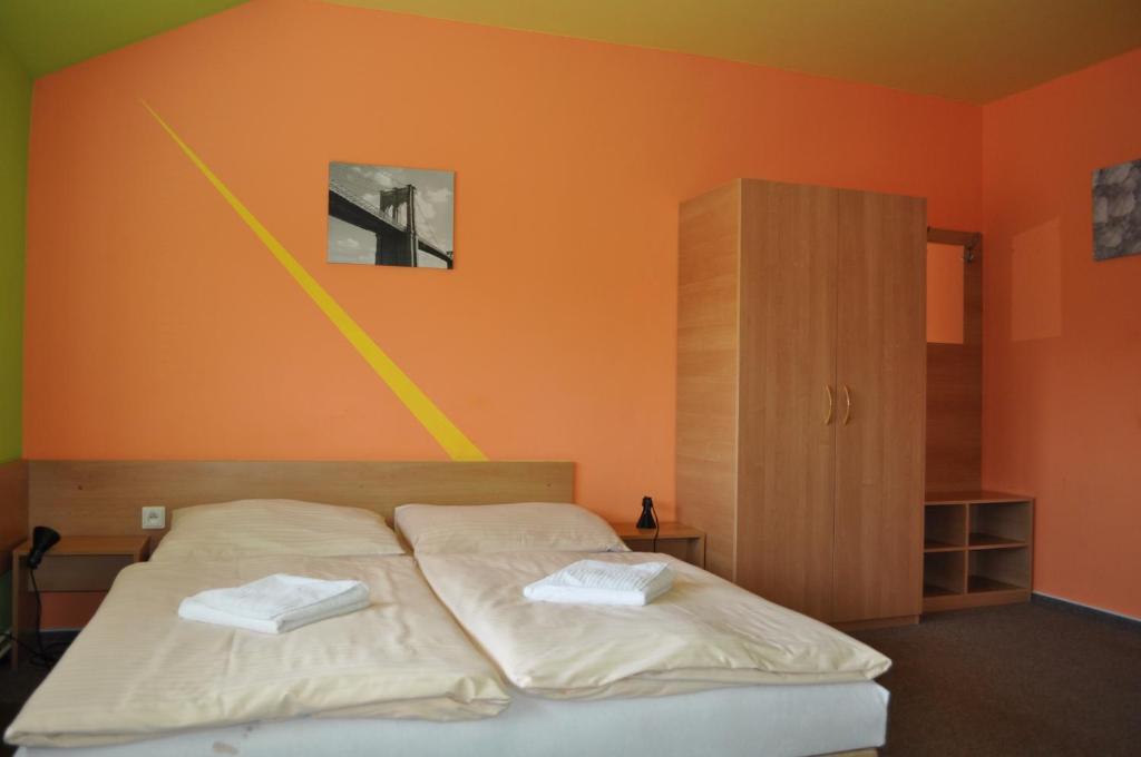 Sport Hotel Ostrov Trencin Bilik gambar